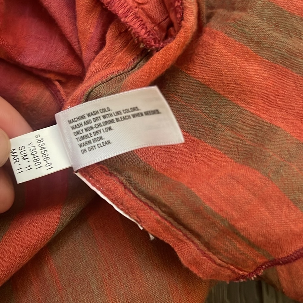 Gap Spaghetti Strap Top - Picture 6 of 7